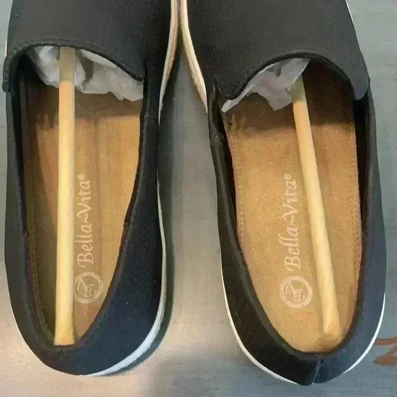 Brand new! Bella Vita Brielle II Slip on Shoe - Picture 4 of 8